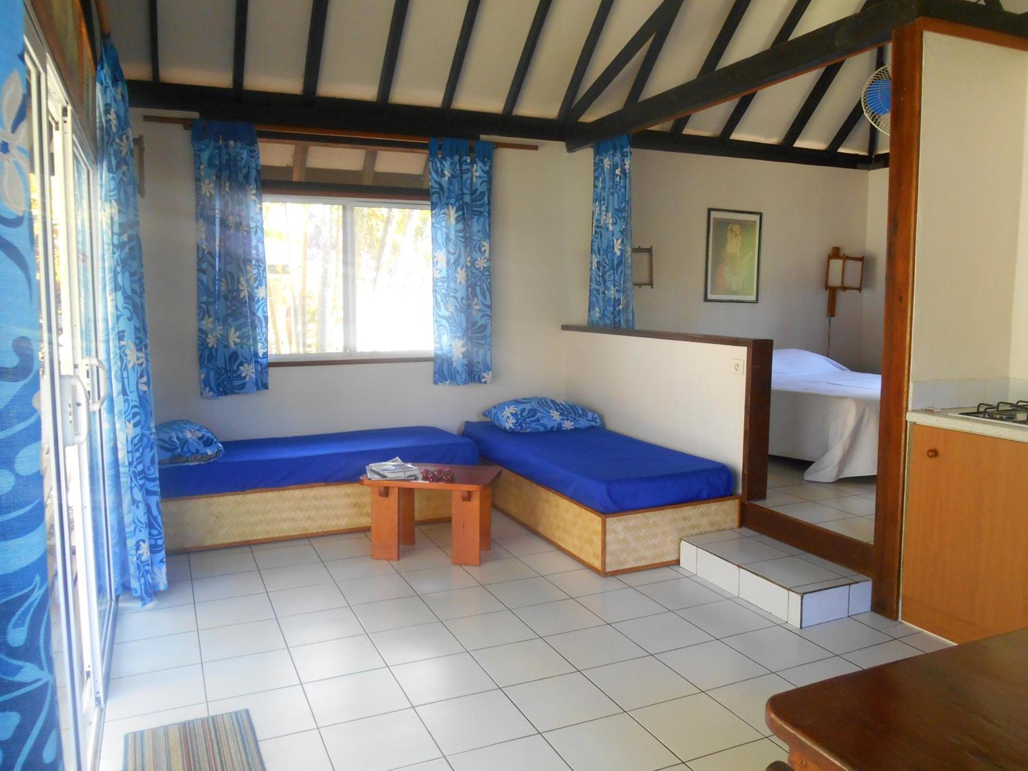 Bungalows Tipaniers Iti Hotel Vaianae Exterior photo